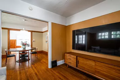 3033 N Murray Ave, Milwaukee, WI 53211 - Photo 16