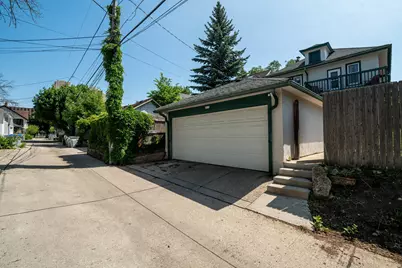 3033 N Murray Ave, Milwaukee, WI 53211 - Photo 40