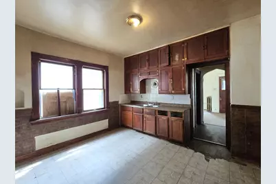2836 N 25th St, Milwaukee, WI 53206 - Photo 2