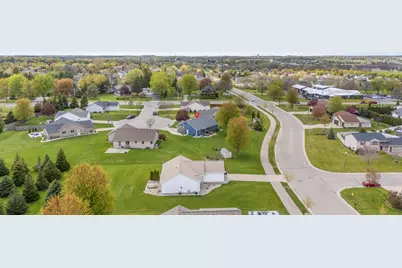 W6484  Brandon Ct, Greenville, WI 54942 - Photo 40
