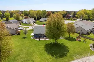 W6484 Brandon Ct, Greenville, WI 54942 - Photo 36