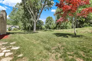 17550 Brooklawn Dr, Brookfield, WI 53045 - Photo 38