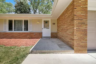 17550  Brooklawn Dr, Brookfield, WI 53045 - Photo 2