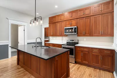 122  10th St, La Crosse, WI 54601 - Photo 10