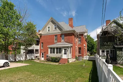 122  10th St, La Crosse, WI 54601 - Photo 40
