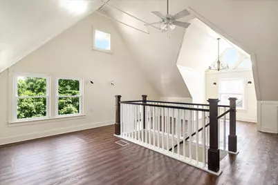 122  10th St, La Crosse, WI 54601 - Photo 36