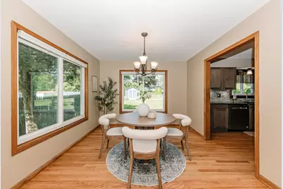 8351 S Deer Ridge Pass, Oak Creek, WI 53154 - Photo 12