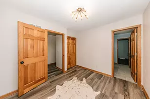 8351 S Deer Ridge Pass, Oak Creek, WI 53154 - Photo 30