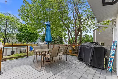 1923  Cliff-Alex Ct, Waukesha, WI 53189 - Photo 4