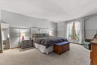 1923  Cliff-Alex Ct, Waukesha, WI 53189 - Photo 20