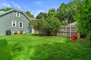 2472 N 71st St, Wauwatosa, WI 53213 - Photo 32