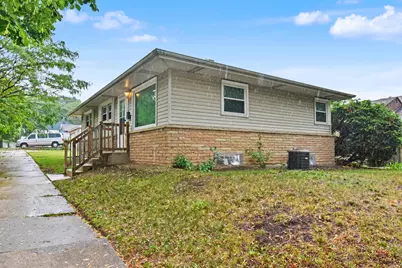 7400 W Melvina St, Milwaukee, WI 53216 - Photo 2