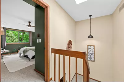 6318  Cedar St, Wauwatosa, WI 53213 - Photo 18