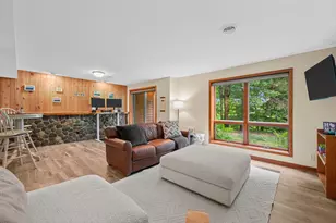 6318 Cedar St, Wauwatosa, WI 53213 - Photo 24