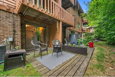 6318  Cedar St, Wauwatosa, WI 53213 - Photo 34