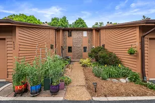 6318 Cedar St, Wauwatosa, WI 53213 - Photo 1