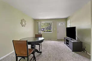 1712 87th St, Kenosha, WI 53143 - Photo 8