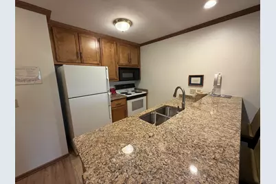 101  Osthoff Ave #455, Elkhart Lake, WI 53020 - Photo 8