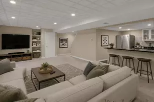 9223 W Wyndham Hills Ct, Franklin, WI 53132 - Photo 44