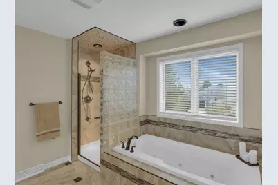9223 W Wyndham Hills Ct, Franklin, WI 53132 - Photo 30