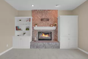 9223 W Wyndham Hills Ct, Franklin, WI 53132 - Photo 18