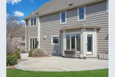 9223 W Wyndham Hills Ct, Franklin, WI 53132 - Photo 50