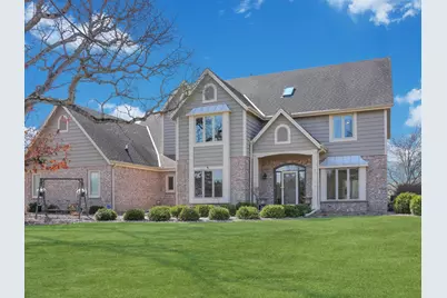 9223 W Wyndham Hills Ct, Franklin, WI 53132 - Photo 58
