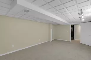 9223 W Wyndham Hills Ct, Franklin, WI 53132 - Photo 42