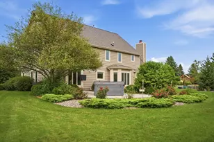 9223 W Wyndham Hills Ct, Franklin, WI 53132 - Photo 58