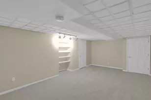 9223 W Wyndham Hills Ct, Franklin, WI 53132 - Photo 56