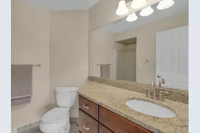 9223 W Wyndham Hills Ct, Franklin, WI 53132 - Photo 38