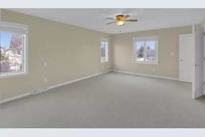 9223 W Wyndham Hills Ct, Franklin, WI 53132 - Photo 30