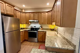 832 N 6th St, Sheboygan, WI 53081 - Photo 4