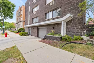 4434 N Oakland Ave, Shorewood, WI 53211 - Photo 22