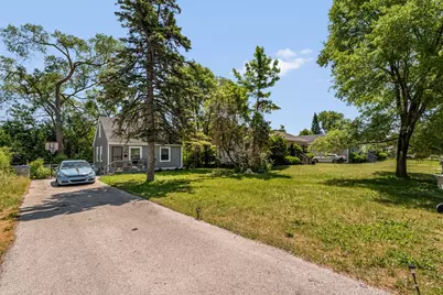 5304 N 64th St, Milwaukee, WI 53218 - Photo 6