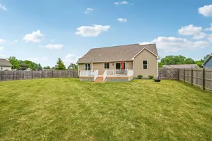 3130 Pritchard Dr, Racine, WI 53406 - Photo 34