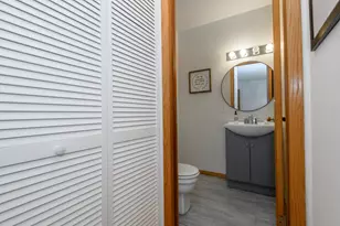 6941 W Glenbrook Rd, Milwaukee, WI 53223 - Photo 12