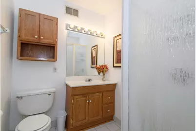 6941 W Glenbrook Rd #3, Milwaukee, WI 53223 - Photo 18