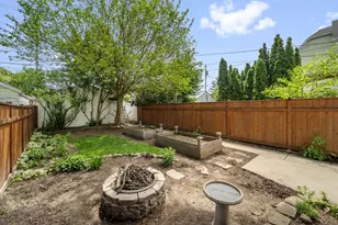 2410 S Lenox St, Milwaukee, WI 53207 - Photo 20