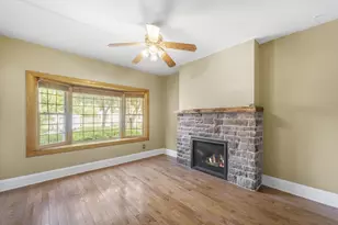 2410 S Lenox St, Milwaukee, WI 53207 - Photo 2