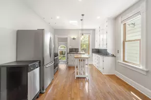 2410 S Lenox St, Milwaukee, WI 53207 - Photo 6