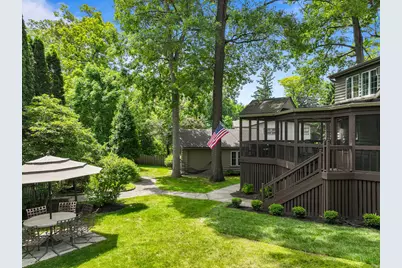 837  Van Slyke Dr, Fontana, WI 53125 - Photo 86