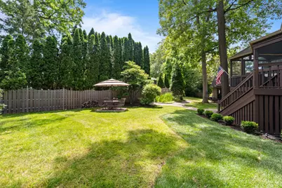 837  Van Slyke Dr, Fontana, WI 53125 - Photo 80