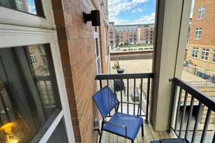 1915 N Water St, Milwaukee, WI 53202 - Photo 8
