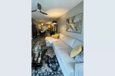 1915 N Water St #207, Milwaukee, WI 53202 - Photo 6