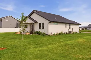 1709 Killdeer St, Holmen, WI 54636 - Photo 30