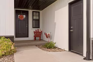 1709 Killdeer St, Holmen, WI 54636 - Photo 2