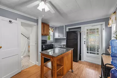 2154 S 69th St, West Allis, WI 53219 - Photo 22