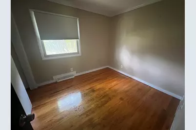 2212 W Parnell Ave, Milwaukee, WI 53221 - Photo 6