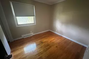 2212 W Parnell Ave, Milwaukee, WI 53221 - Photo 6